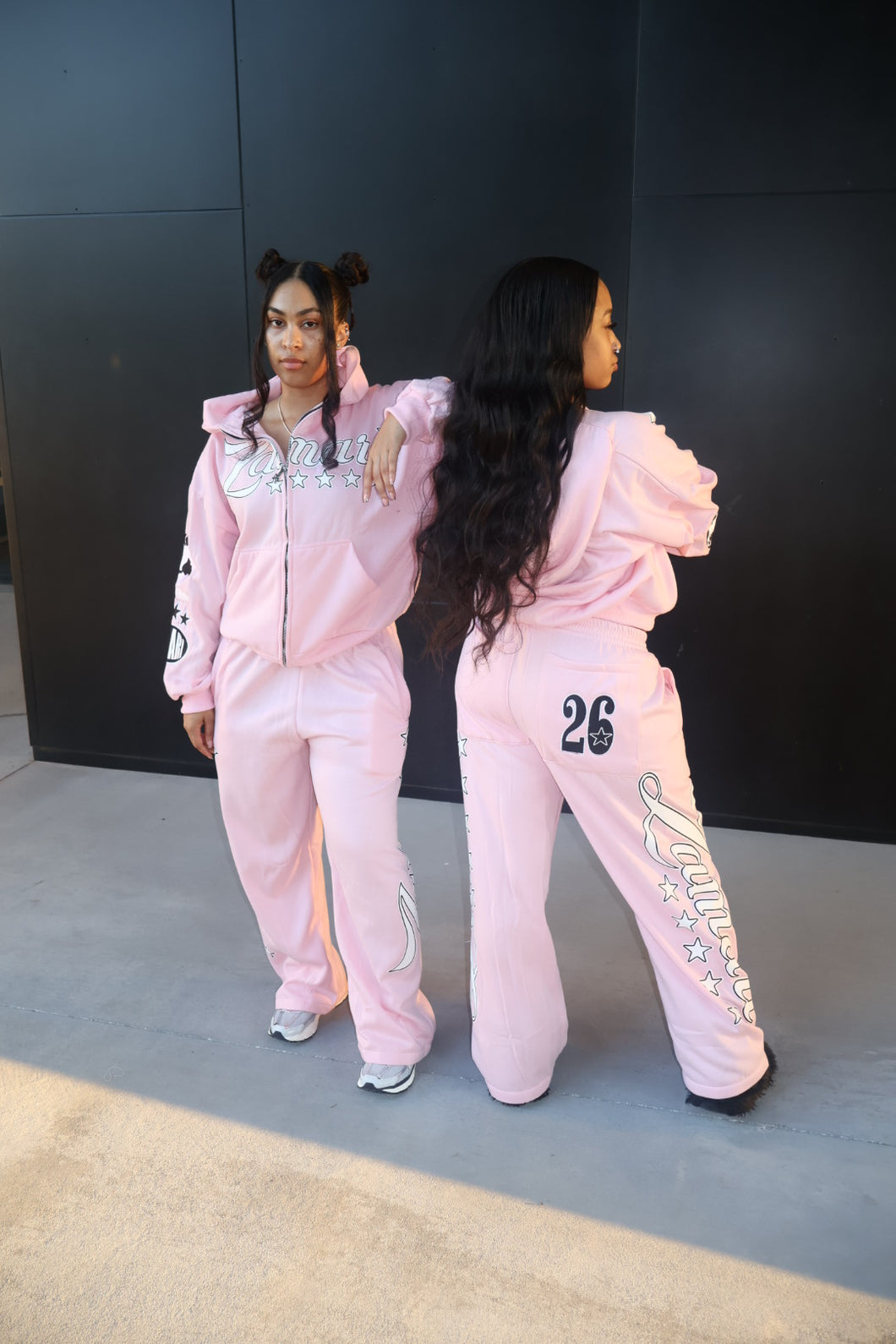 26 Sweatsuits Pink